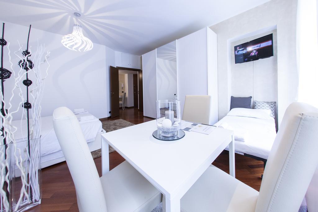 Hemeras Boutique Homes - Design Apartments In Milan Center Esterno foto