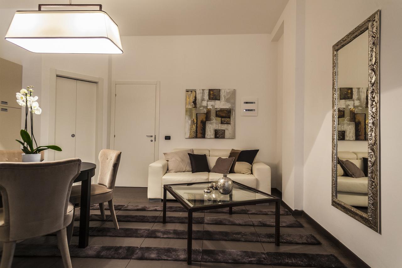 Hemeras Boutique Homes - Design Apartments In Milan Center Esterno foto