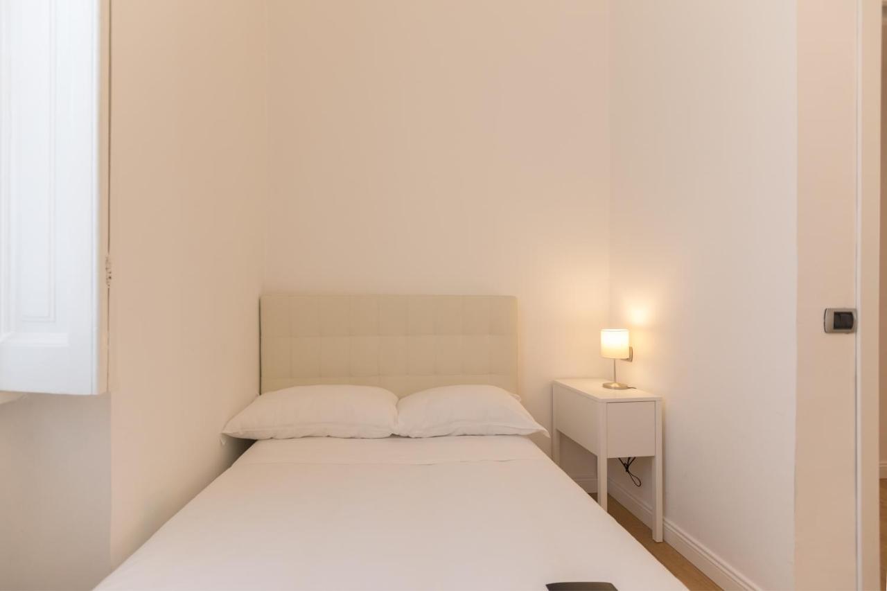 Hemeras Boutique Homes - Design Apartments In Milan Center Esterno foto